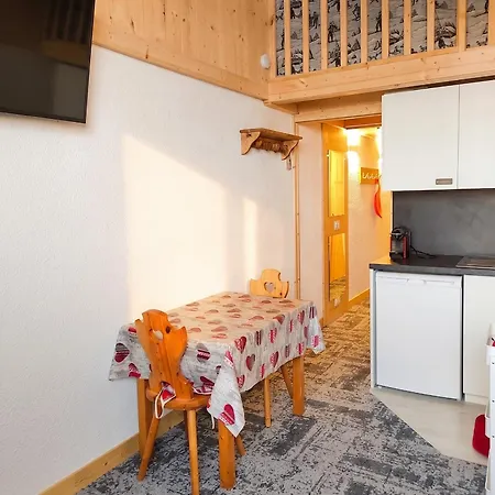Apartment Chaleureux A Aime 25 M² En Montagne